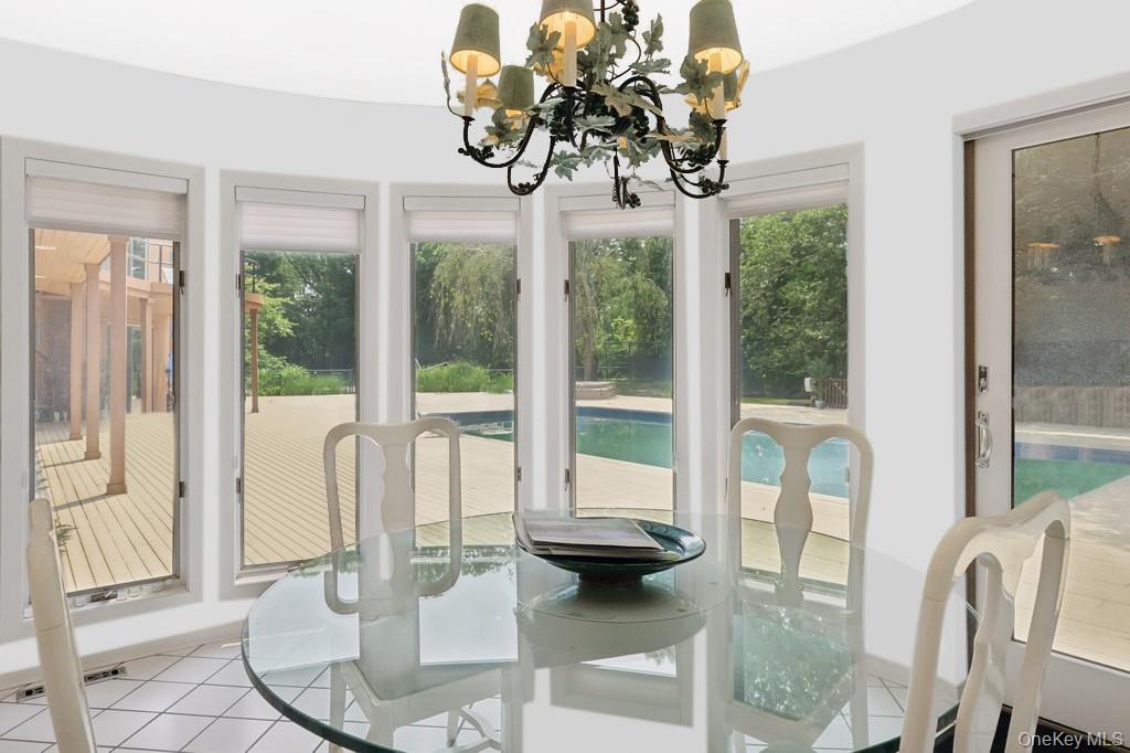 #9 photo, 61 Hidden Cove Court, サフォーク郡 Southampton , NY 11968