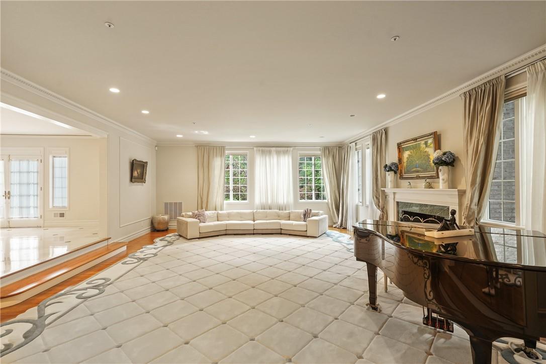 #7 photo, 9A Lincoln Woods, Purchase , NY 10577