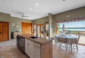 #4 photo, 3 Old Mastic Drive, 東長島 Mastic Beach , NY 11951