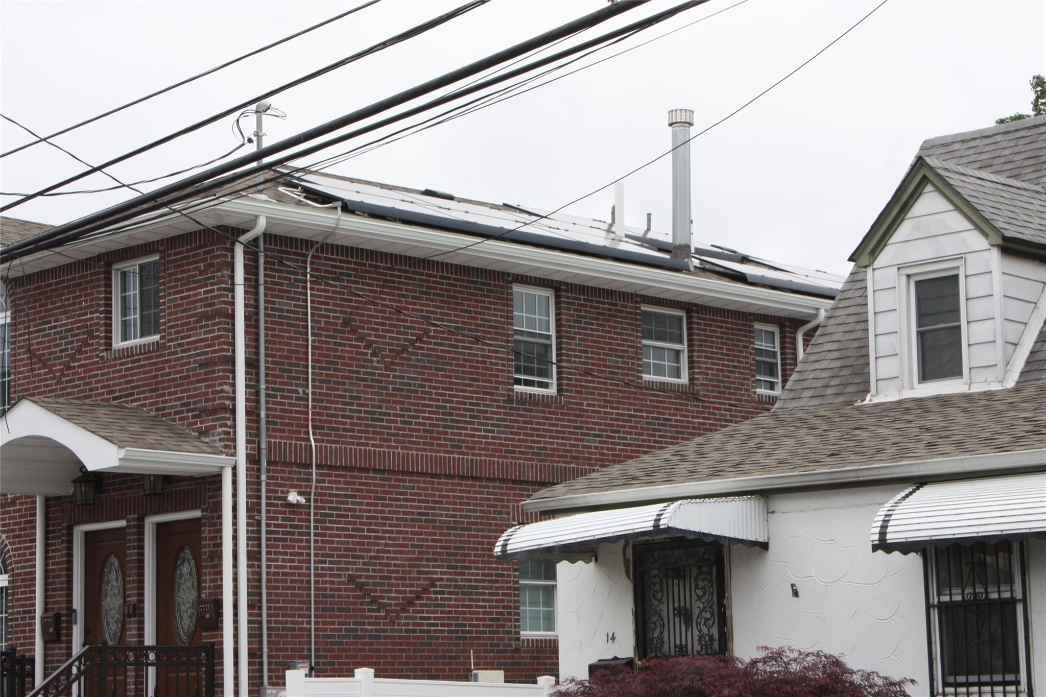 #2 photo, 15718 115th Road, クイーンズ区 Jamaica South , NY 11434