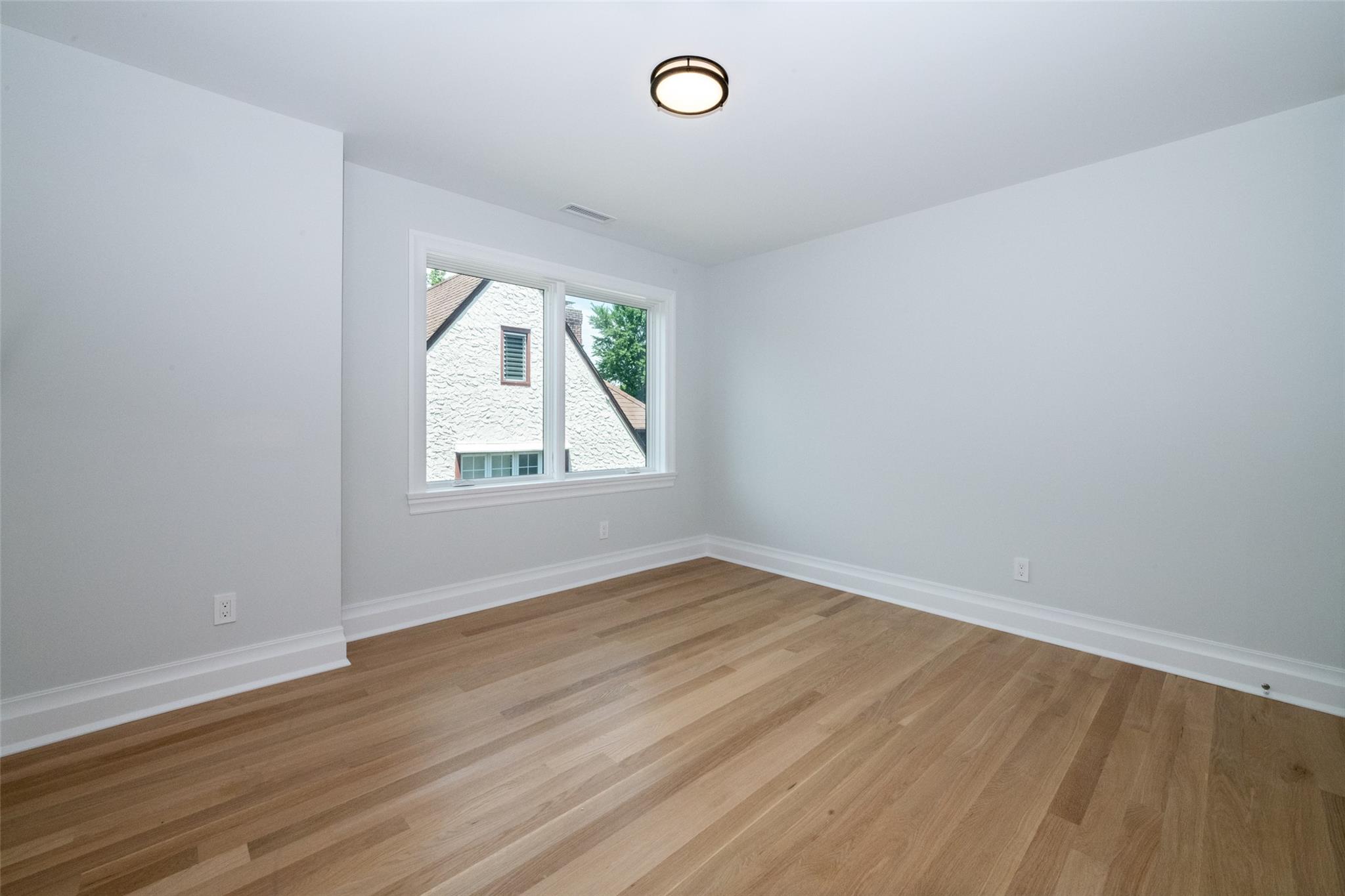 #19 photo, 138 Mount Joy Place, New Rochelle , NY 10801