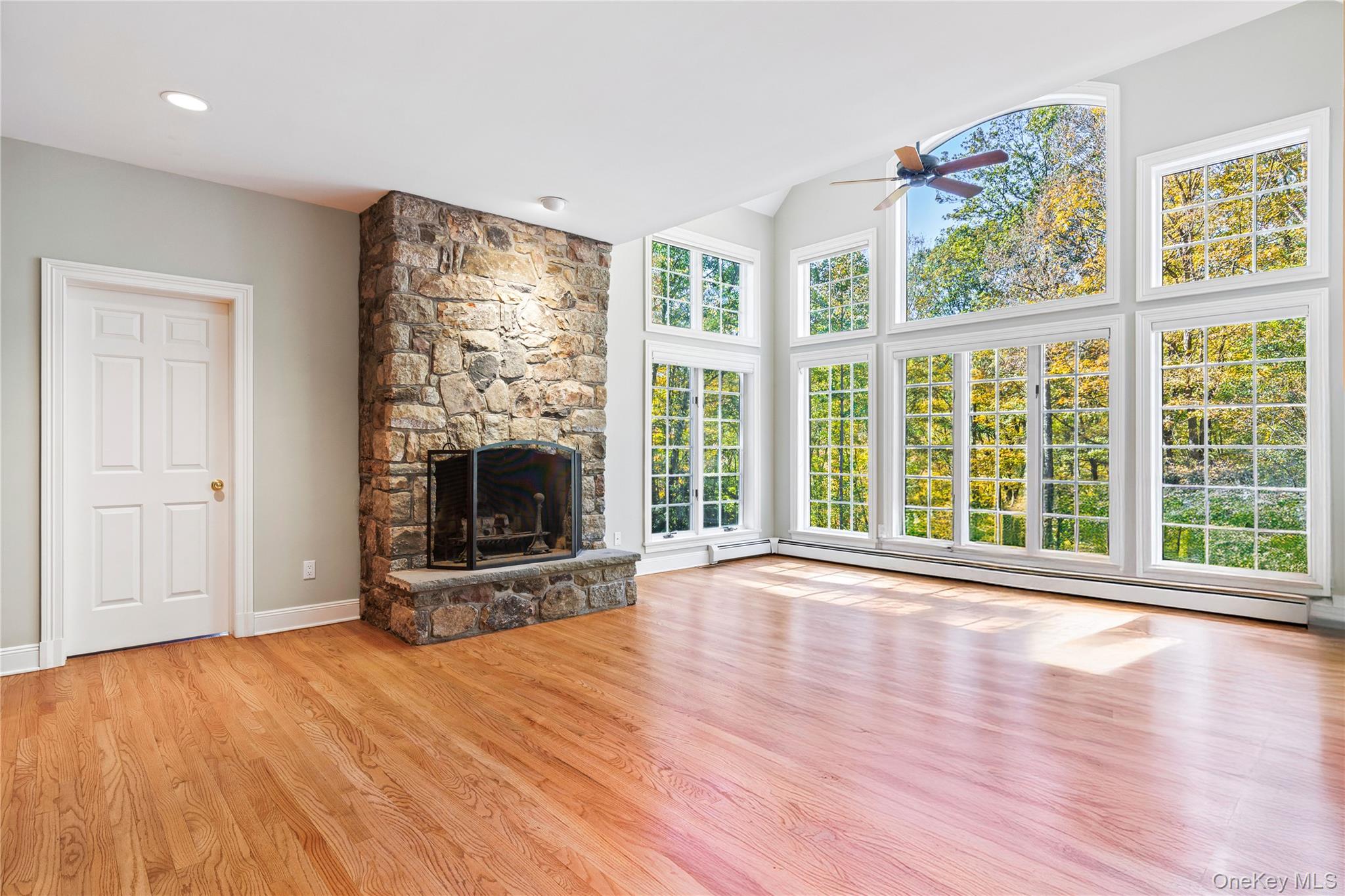 #19 photo, 4 Hidden Valley Way, Bedford , NY 10506