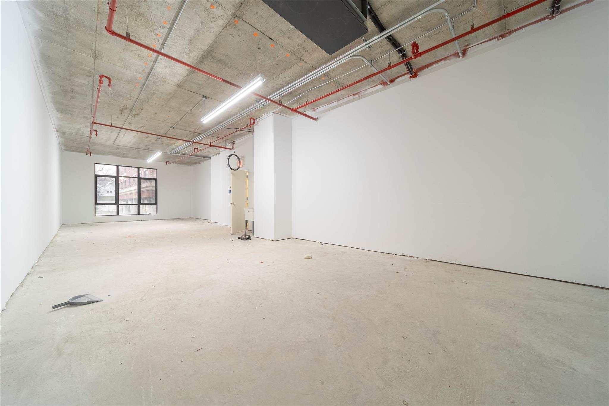 #2 photo, 124-28 Queens Boulevard, クイーンズ区 Kew Gardens , NY 11415