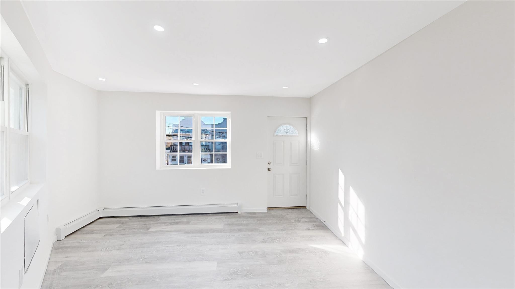 #10 photo, 308 Beach 86th Street, クイーンズ区 Far Rockaway , NY 11693