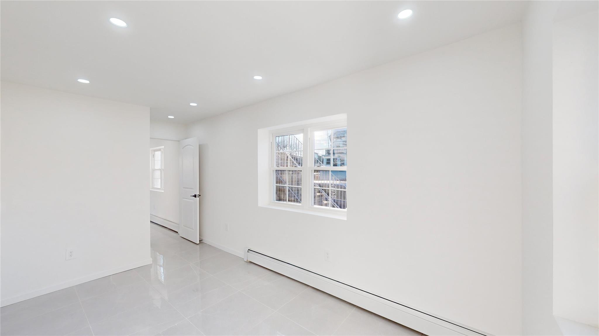 #17 photo, 308 Beach 86th Street, クイーンズ区 Far Rockaway , NY 11693