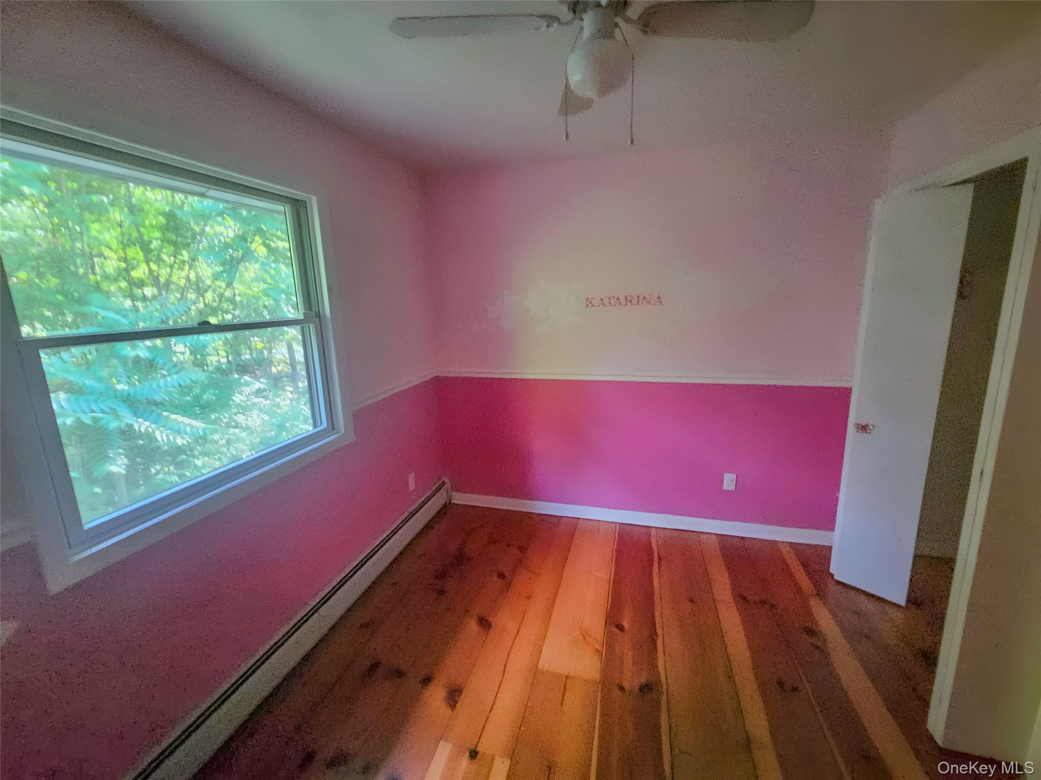 #14 photo, 6 White Oaks Road, Hyde Park , NY 12538