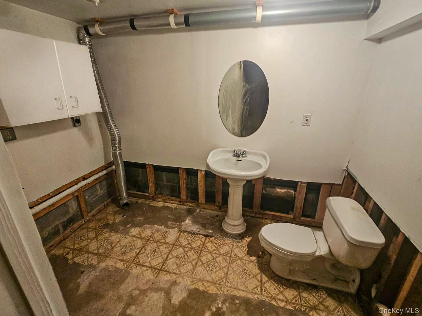 #19 photo, 6 White Oaks Road, Hyde Park , NY 12538