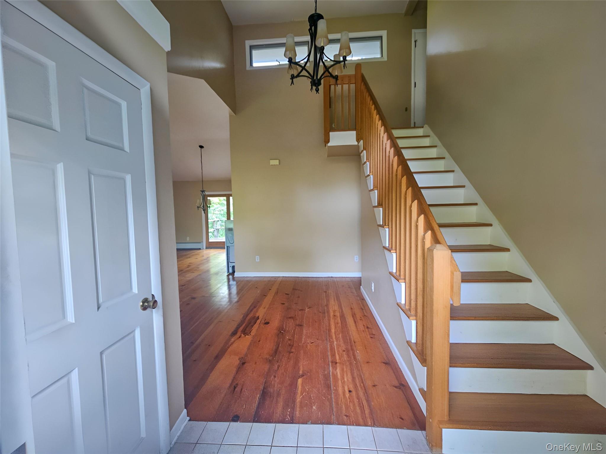 #5 photo, 6 White Oaks Road, Hyde Park , NY 12538