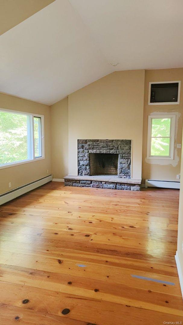 #8 photo, 6 White Oaks Road, Hyde Park , NY 12538