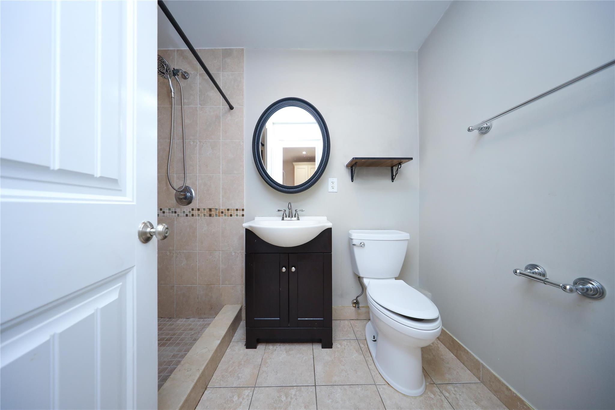 #11 photo, 2132 E 13th Street, 布鲁克林 Brooklyn , NY 11229