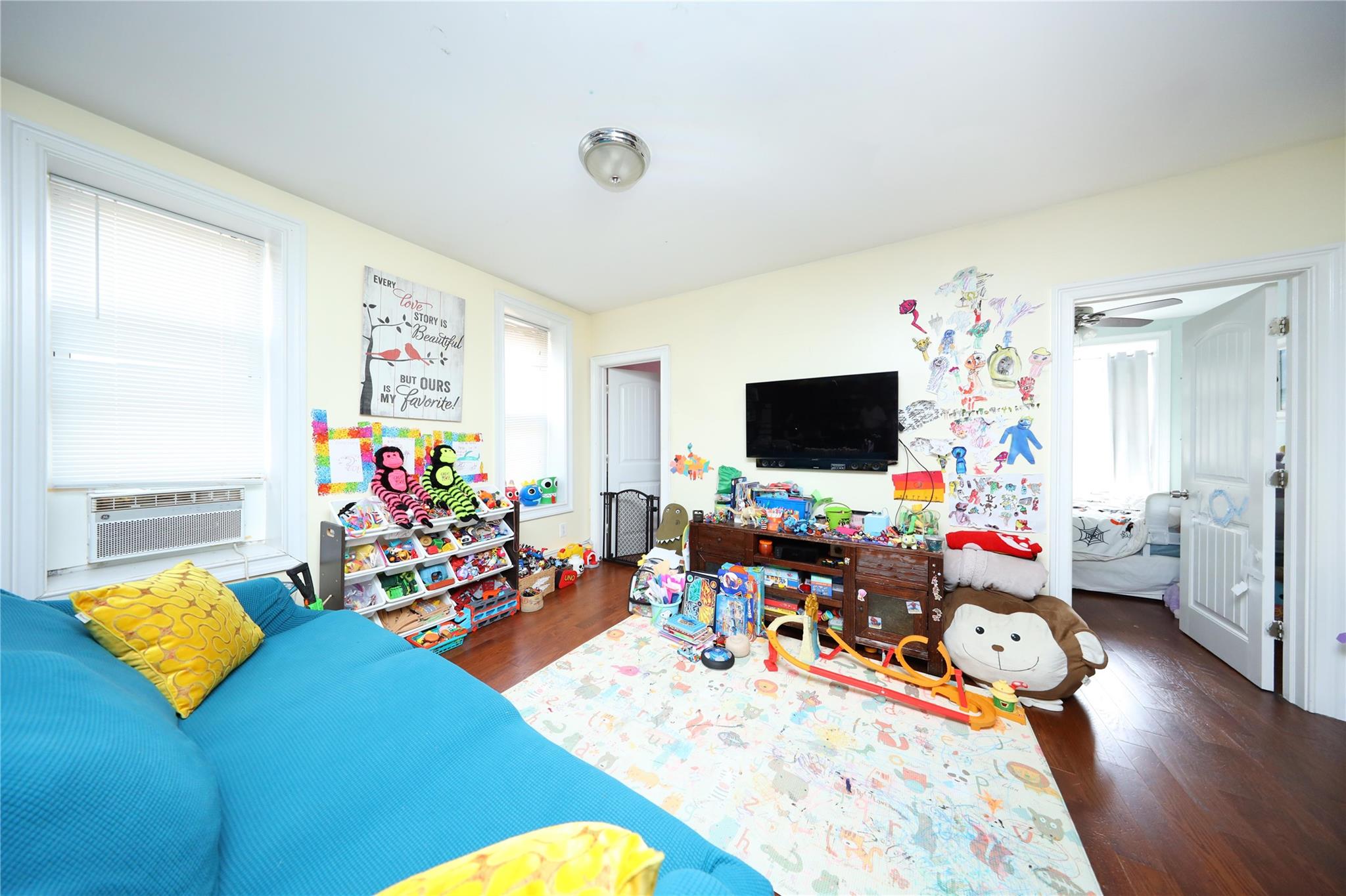 #16 photo, 2132 E 13th Street, 布鲁克林 Brooklyn , NY 11229