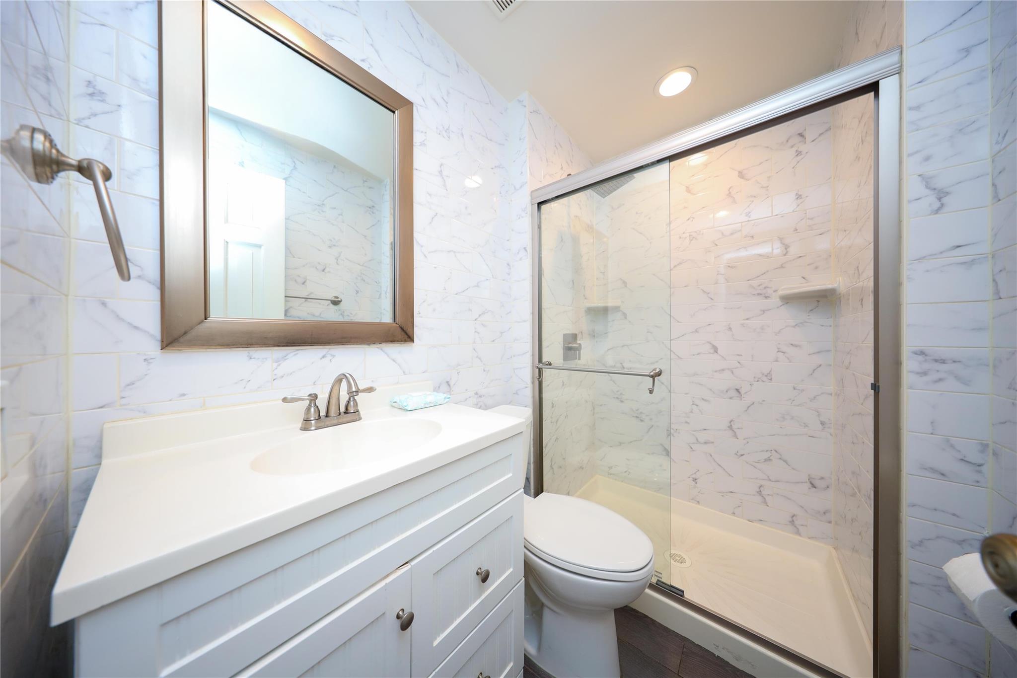 #8 photo, 2132 E 13th Street, 布鲁克林 Brooklyn , NY 11229