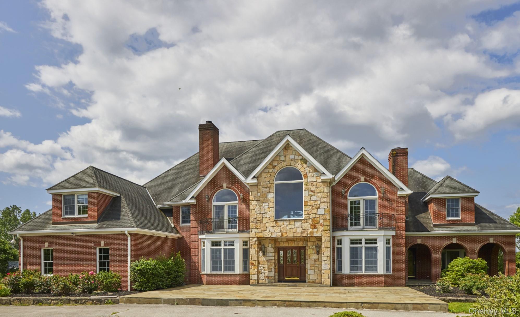 #3 photo, 143 Bedell, Poughkeepsie , NY 12603