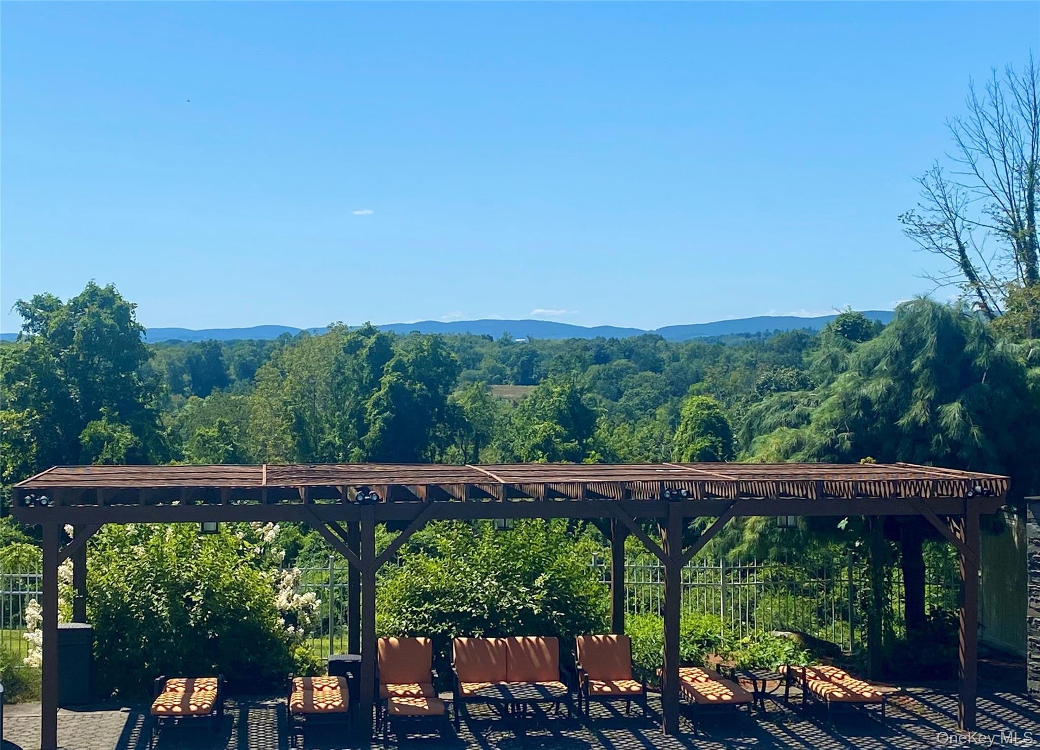 #5 photo, 143 Bedell, Poughkeepsie , NY 12603