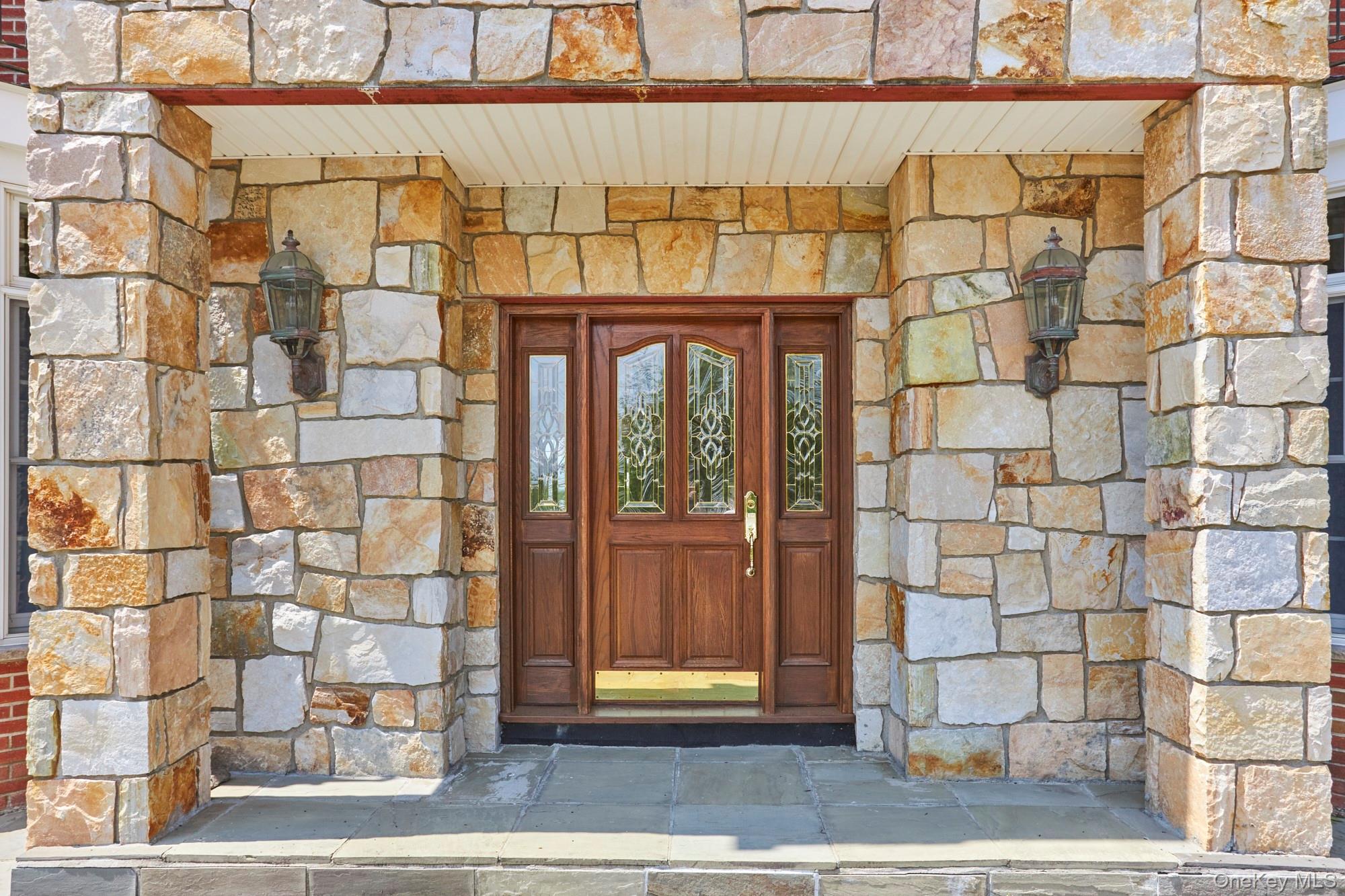 #6 photo, 143 Bedell, Poughkeepsie , NY 12603