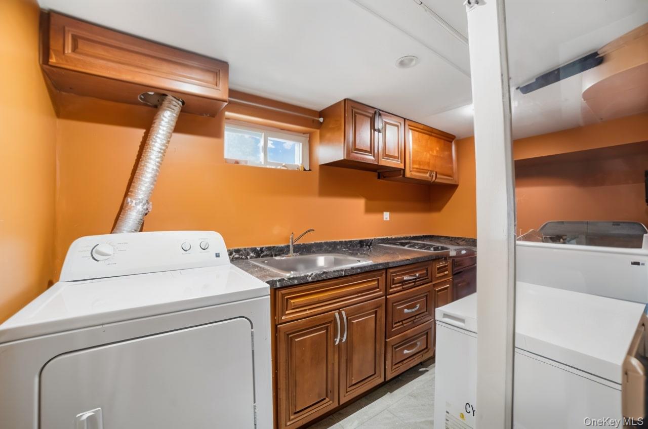 #13 photo, 81-56 264th Street, Glen Oaks , NY 11004