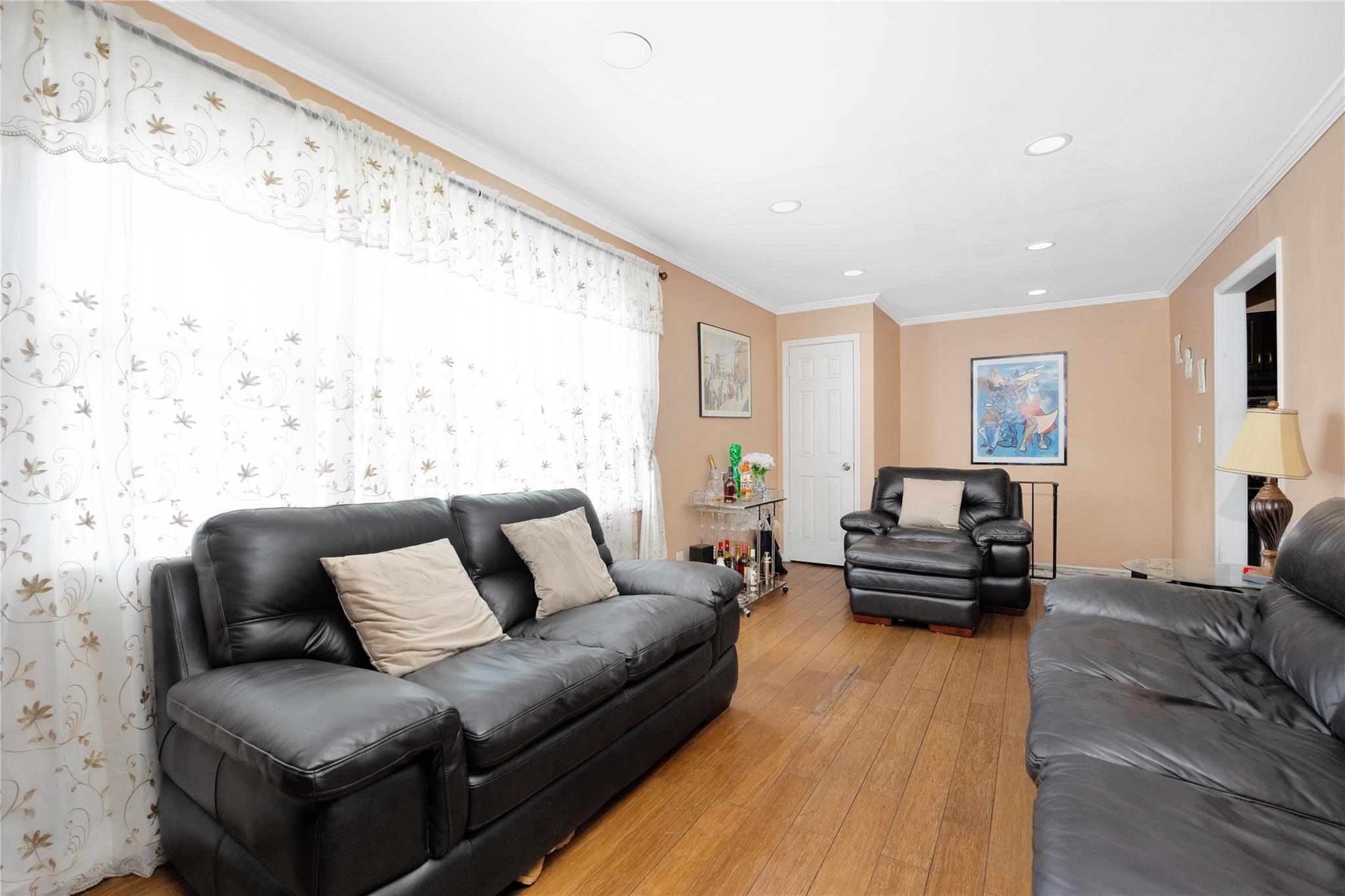 #15 photo, 14717 N Conduit Avenue, كوينز Jamaica , NY 11436