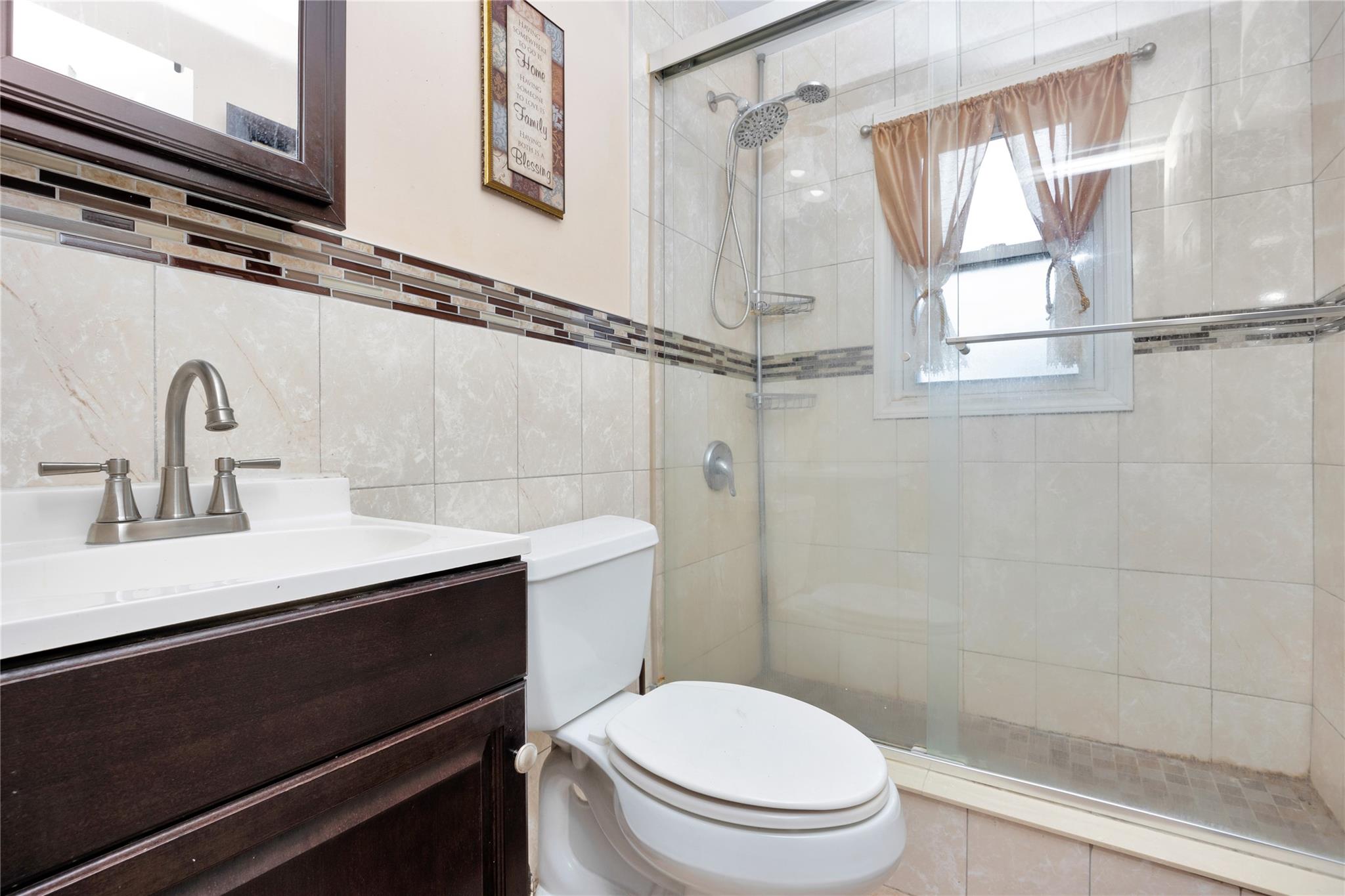 #18 photo, 14717 N Conduit Avenue, كوينز Jamaica , NY 11436