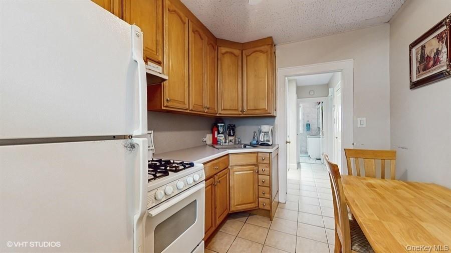 #14 photo, 77-52 76th Street, クイーンズ区 Glendale , NY 11385