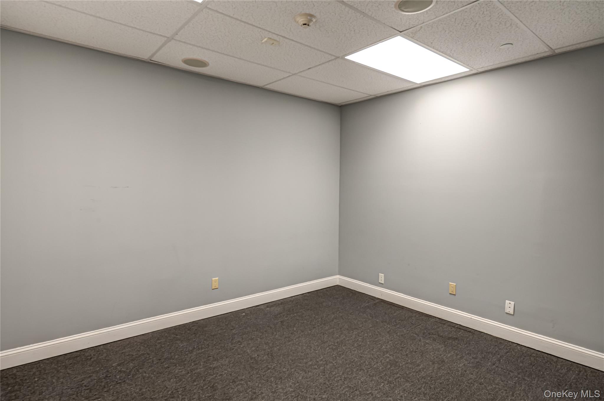 #10 photo, 328A Main Street, サフォーク郡 Huntington , NY 11743