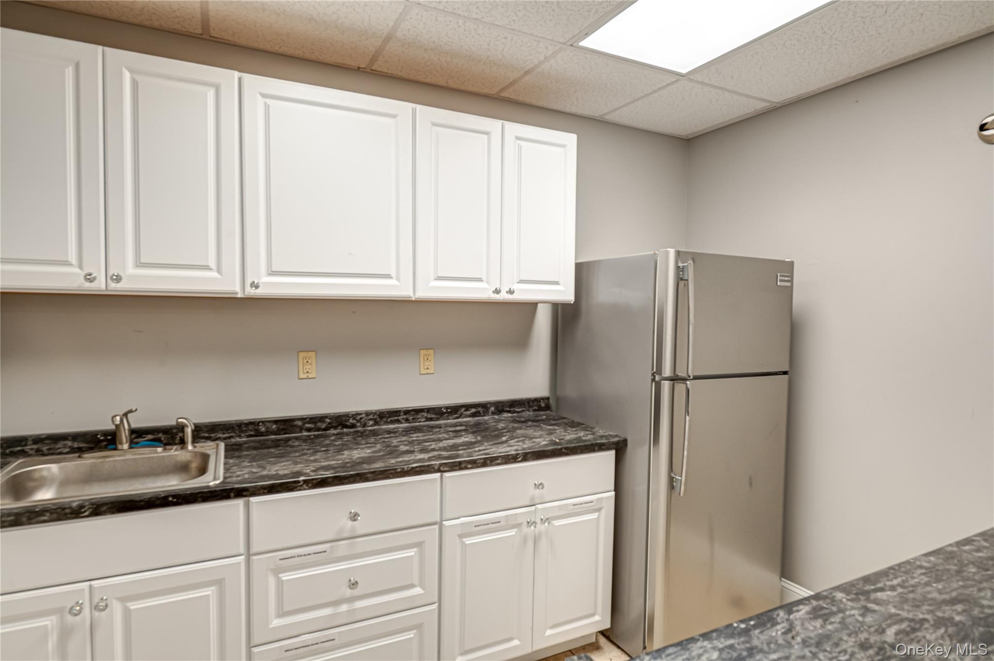 #18 photo, 328A Main Street, サフォーク郡 Huntington , NY 11743