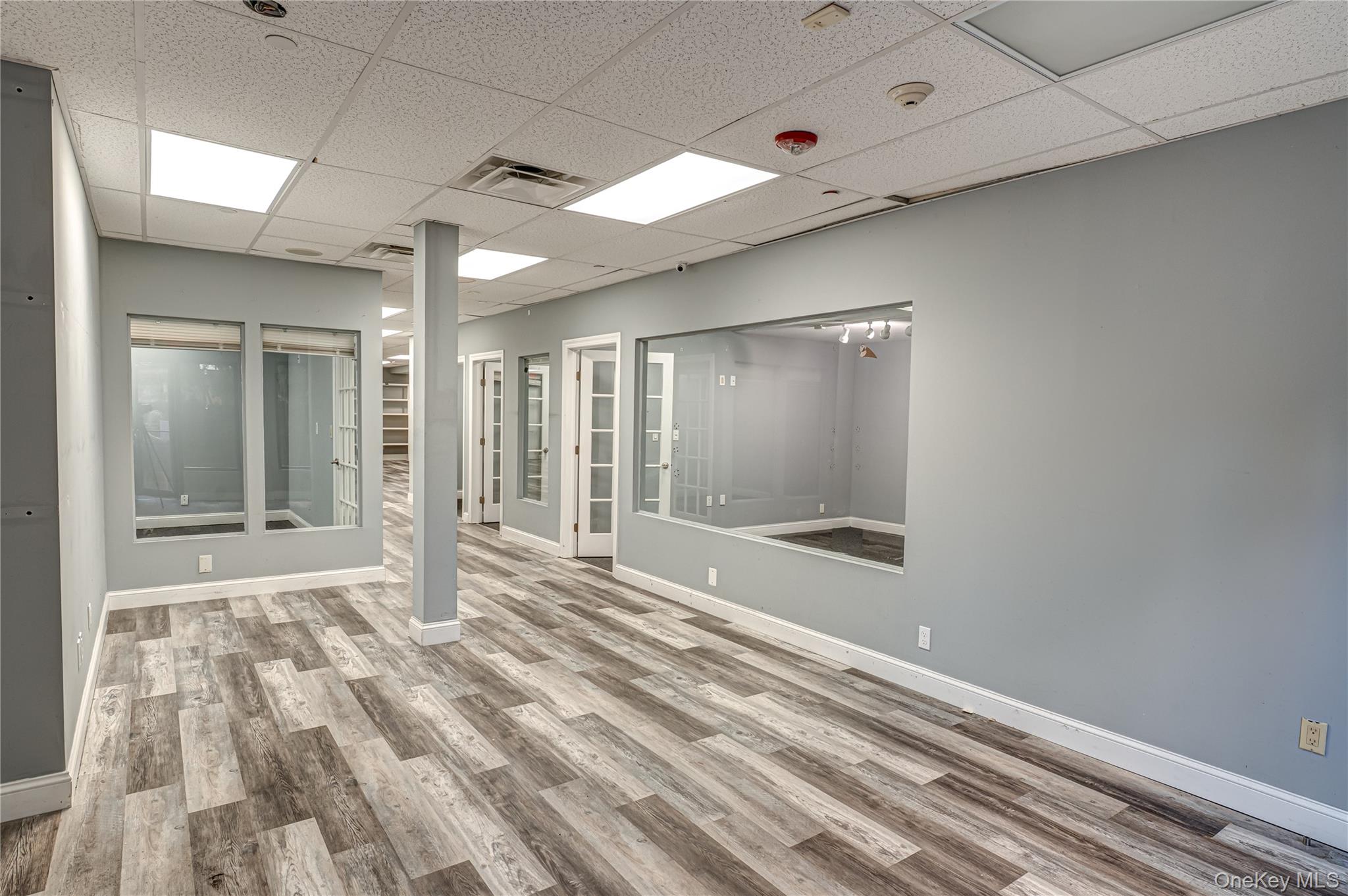 #7 photo, 328A Main Street, サフォーク郡 Huntington , NY 11743