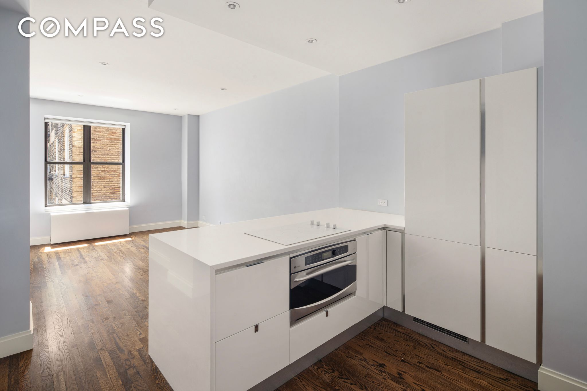 #1 photo, 23 E 10th Street, Greenwich Village , NY 10003