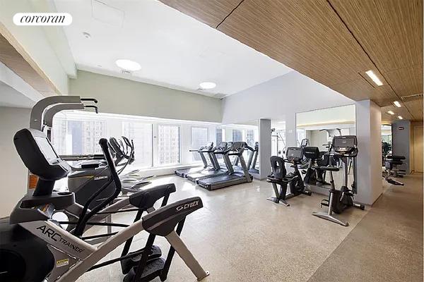 #6 photo, 150 W 56TH Street, マンハッタン Midtown , NY 10019