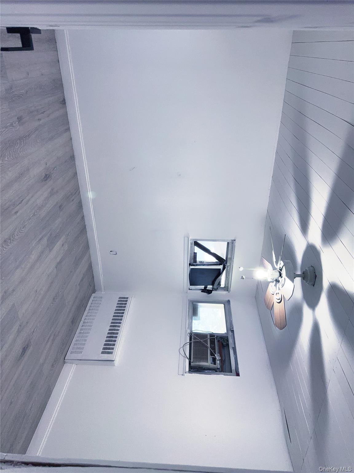 #15 photo, 176 Floyd Street, サフォーク郡 Brentwood , NY 11717