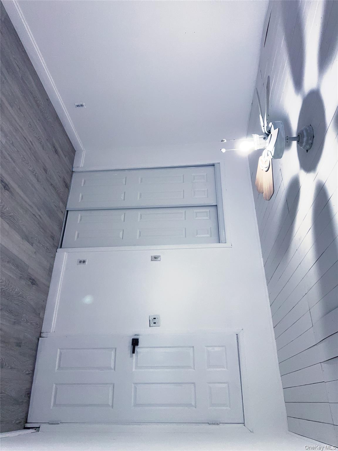 #16 photo, 176 Floyd Street, サフォーク郡 Brentwood , NY 11717