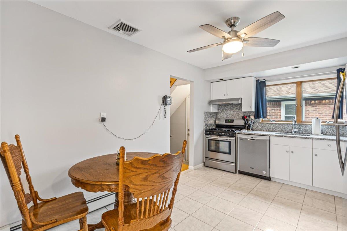 #10 photo, 154-46 22nd Avenue, Whitestone , NY 11357