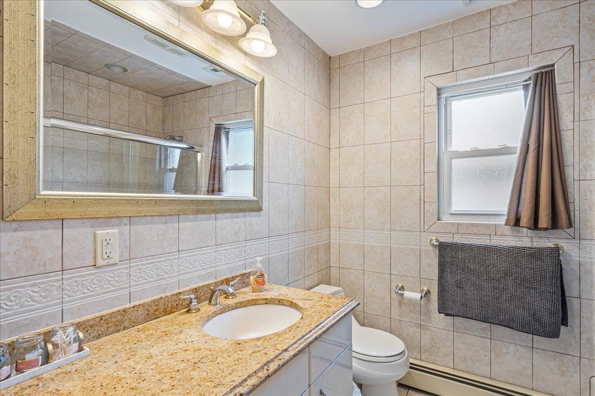 #18 photo, 154-46 22nd Avenue, Whitestone , NY 11357