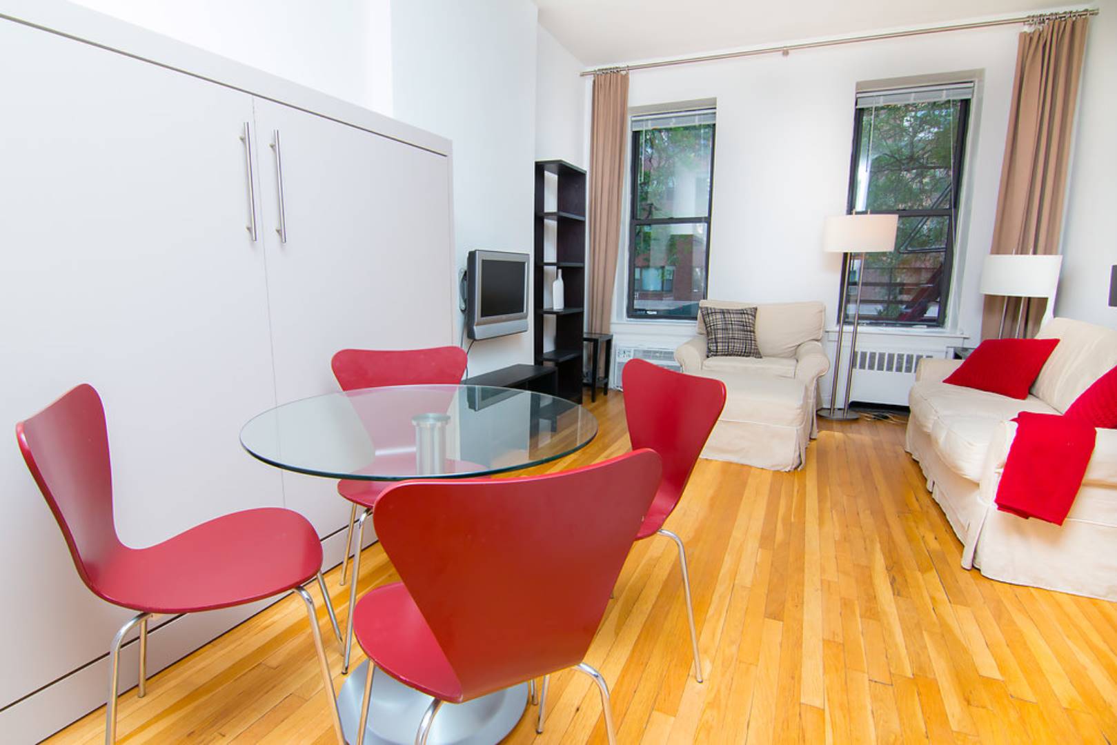 #1 photo, 50 East End Avenue, #1B, New York , NY 10028