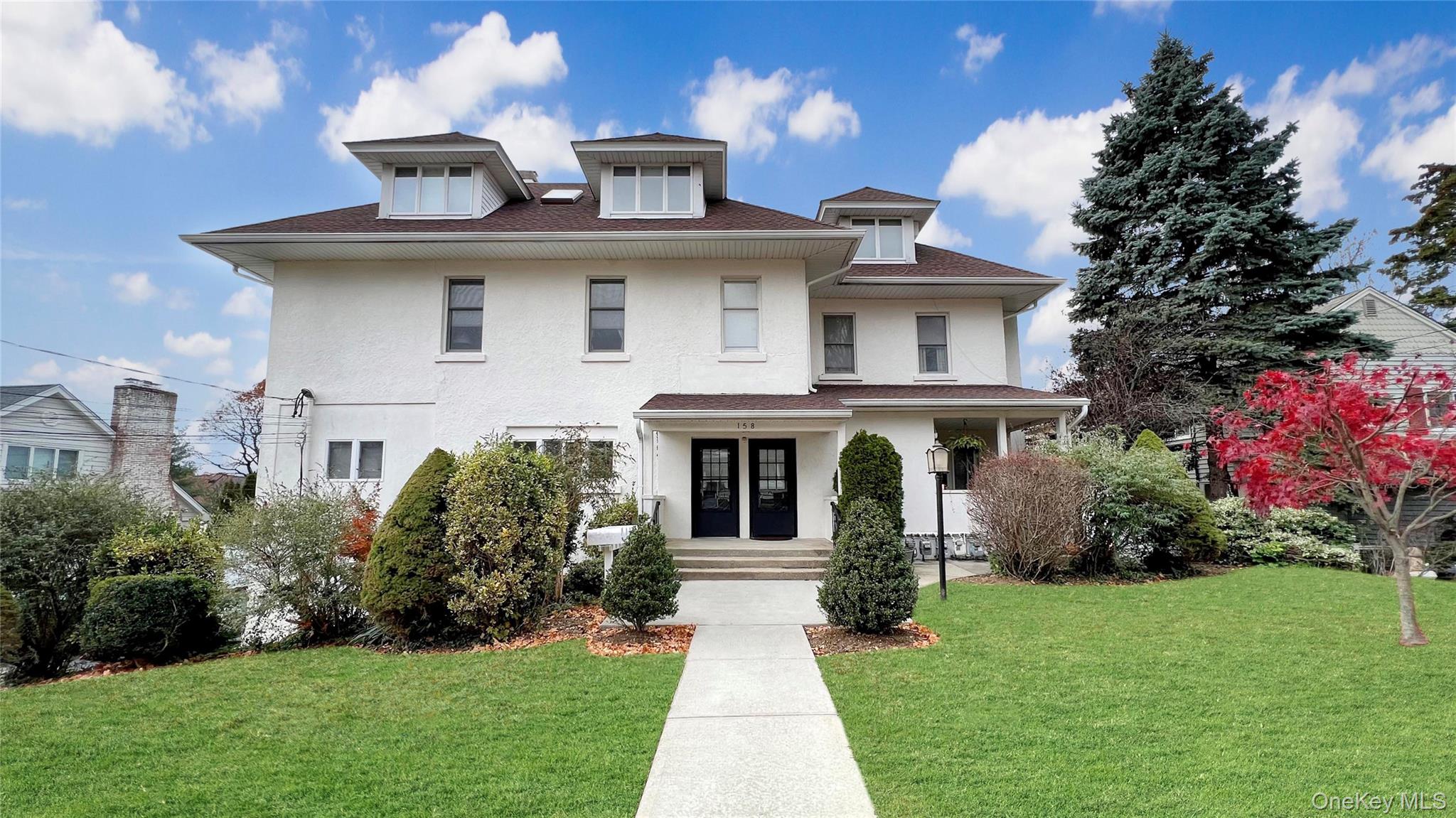 #1 photo, 158 Anstice Street, Oyster Bay , NY 11771