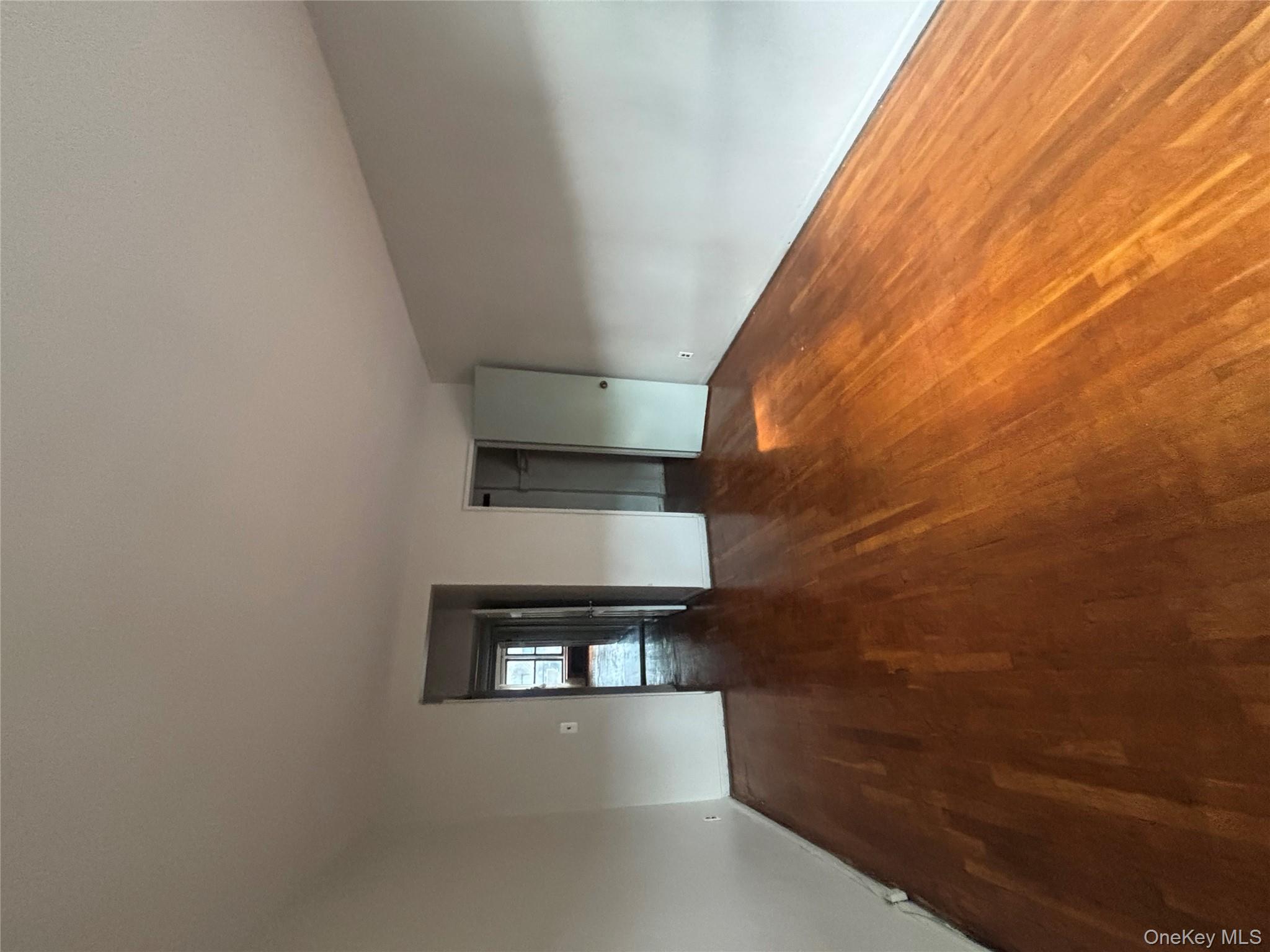 #6 photo, 6 Birchwood Court, ナッソー郡 Mineola , NY 11501