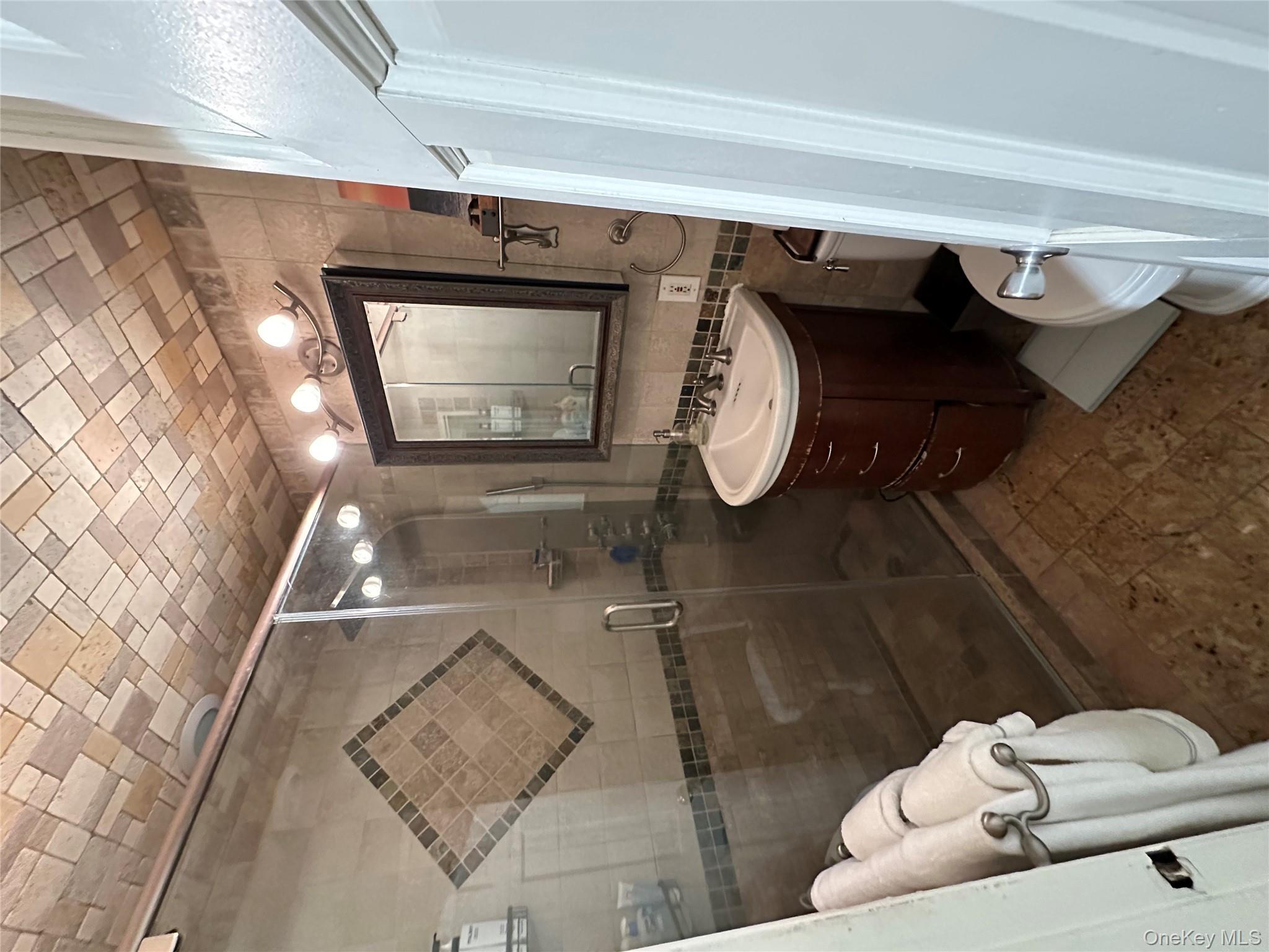 #9 photo, 6 Birchwood Court, ナッソー郡 Mineola , NY 11501