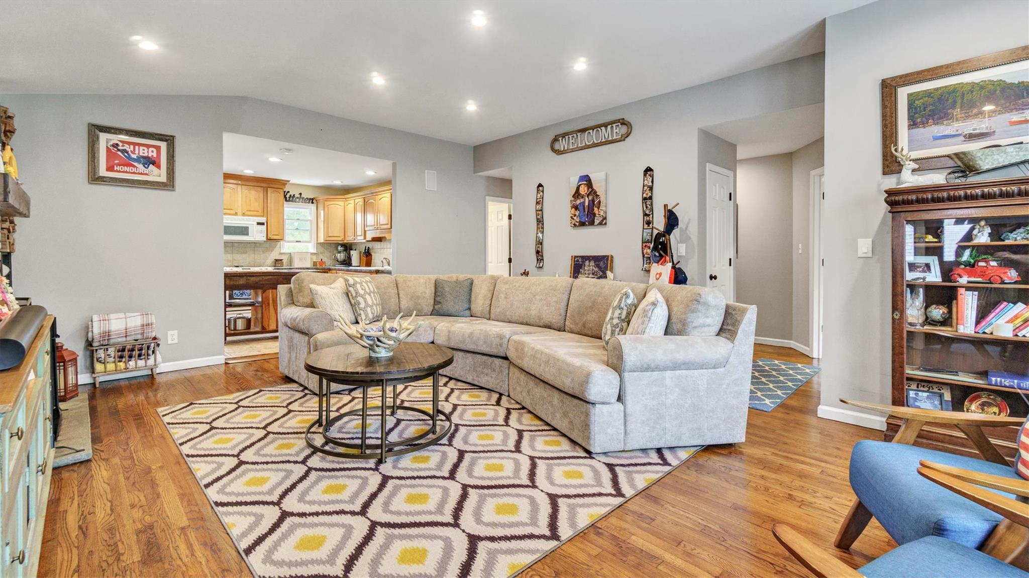 #3 photo, 22 Coles Place, 東長島 北港 Northport , NY 11768