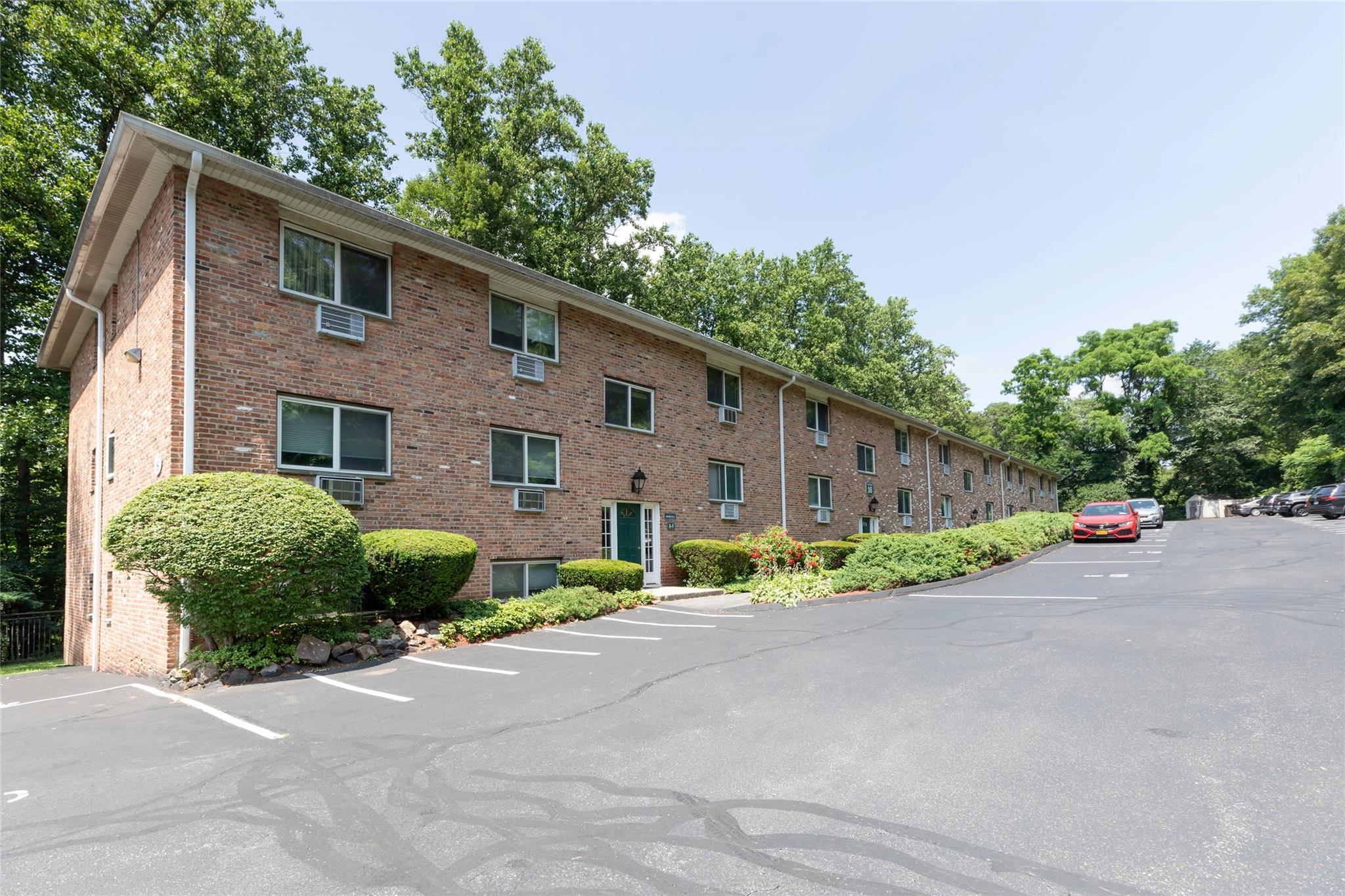 #1 photo, 16 Scenic Drive, Croton-on-Hudson , NY 10520
