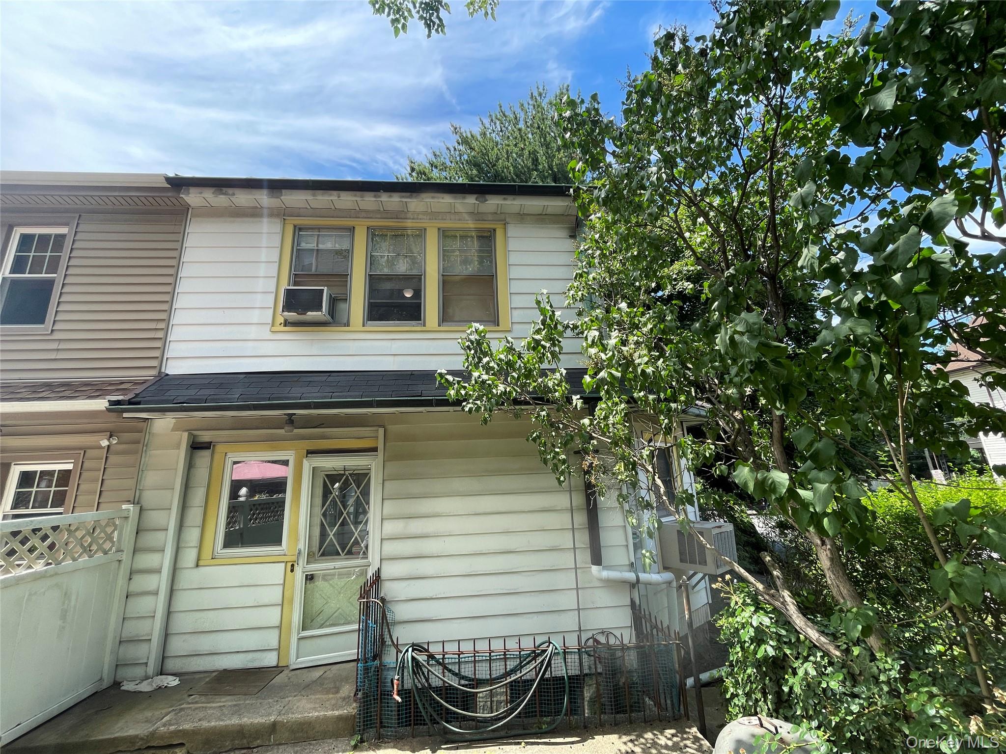 #10 photo, 384 Hawthorne Avenue, Yonkers , NY 10705