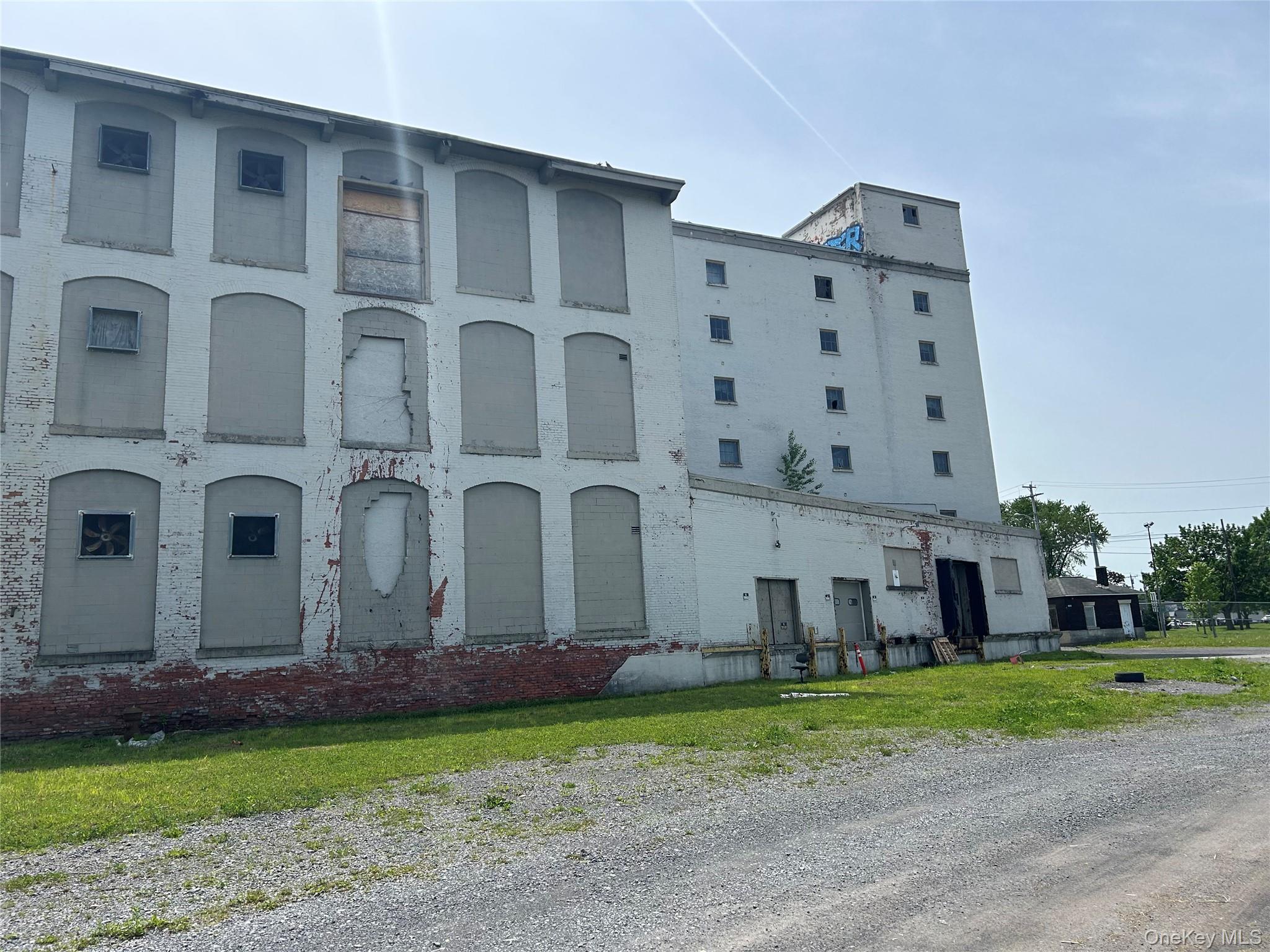 #10 photo, 2214 Whitesboro Street, Call Listing Agent , NY 13502