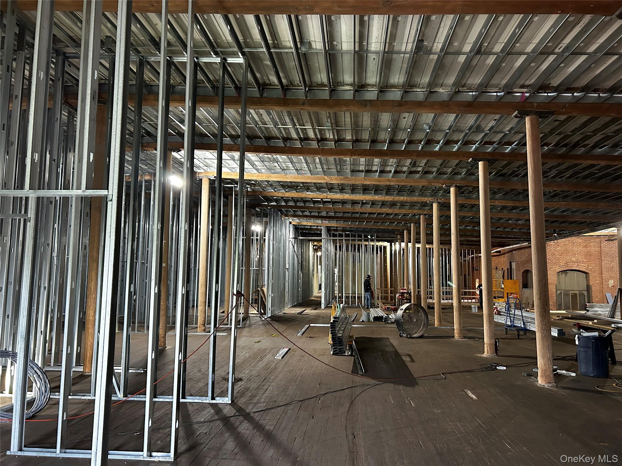 #6 photo, 2214 Whitesboro Street, Call Listing Agent , NY 13502