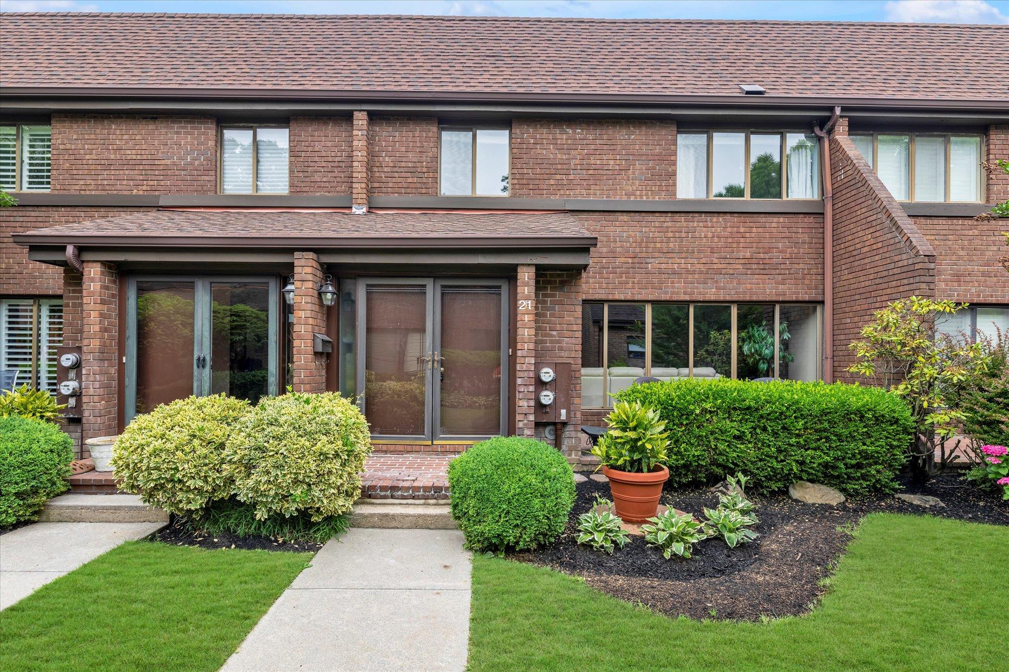 #1 photo, 21 Fox Ridge, ناسو Roslyn , NY 11576