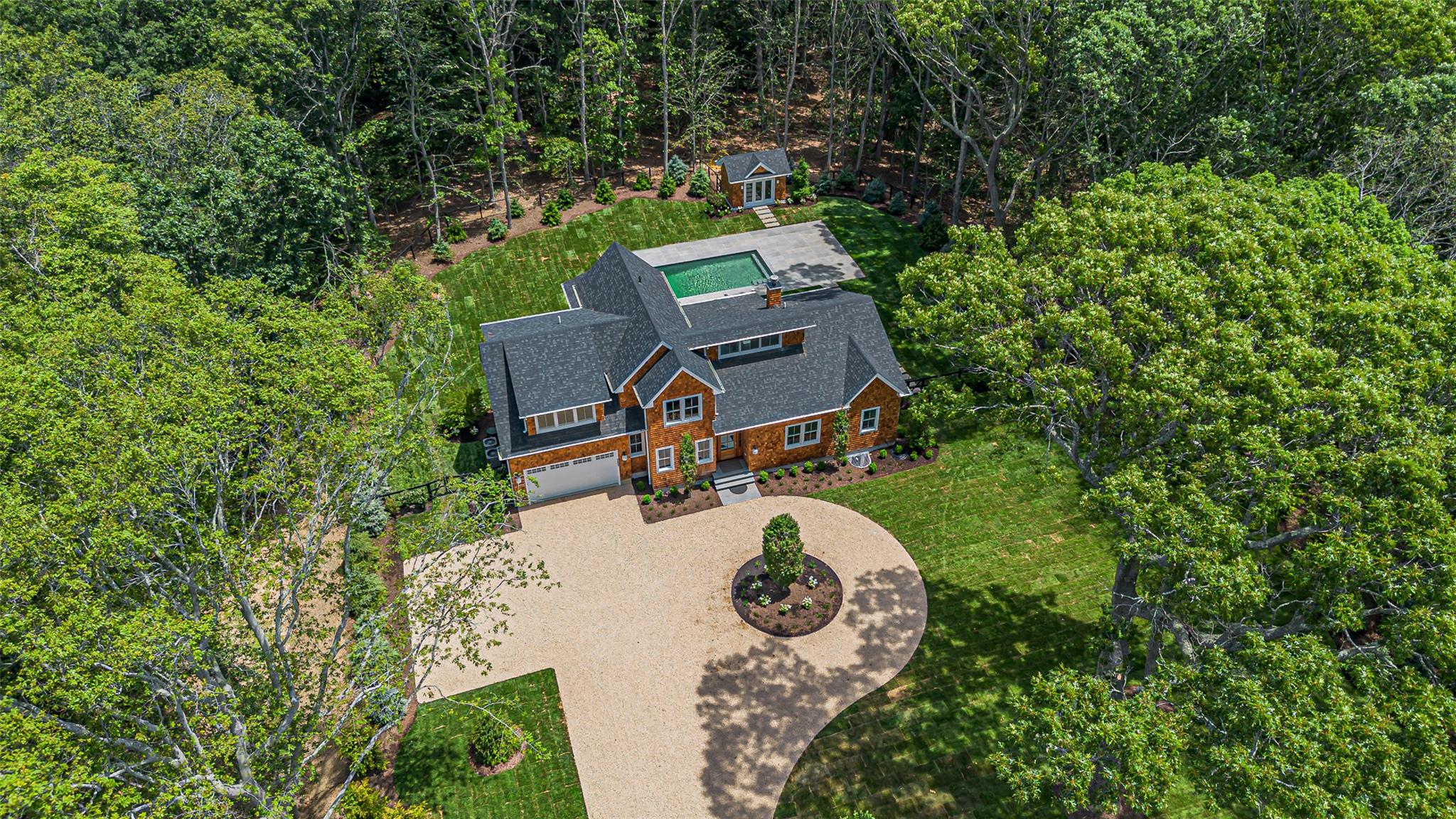 #1 photo, 5697 Westphalia Ave, Mattituck , NY 11952