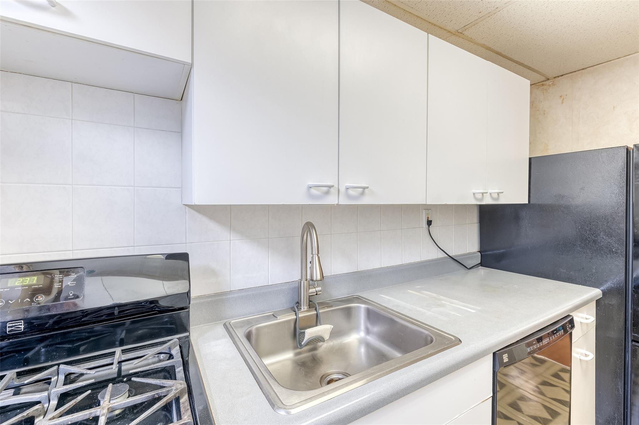 #17 photo, 67-66 108 Street, クイーンズ区 Forest Hills , NY 11375