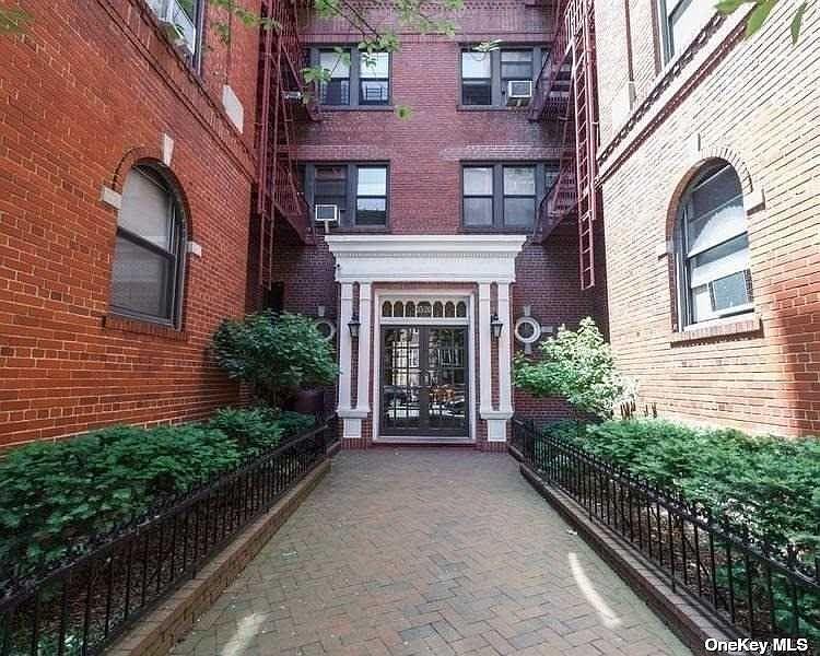 #1 photo, 35-20 73rd Street, Jackson Heights , NY 11372