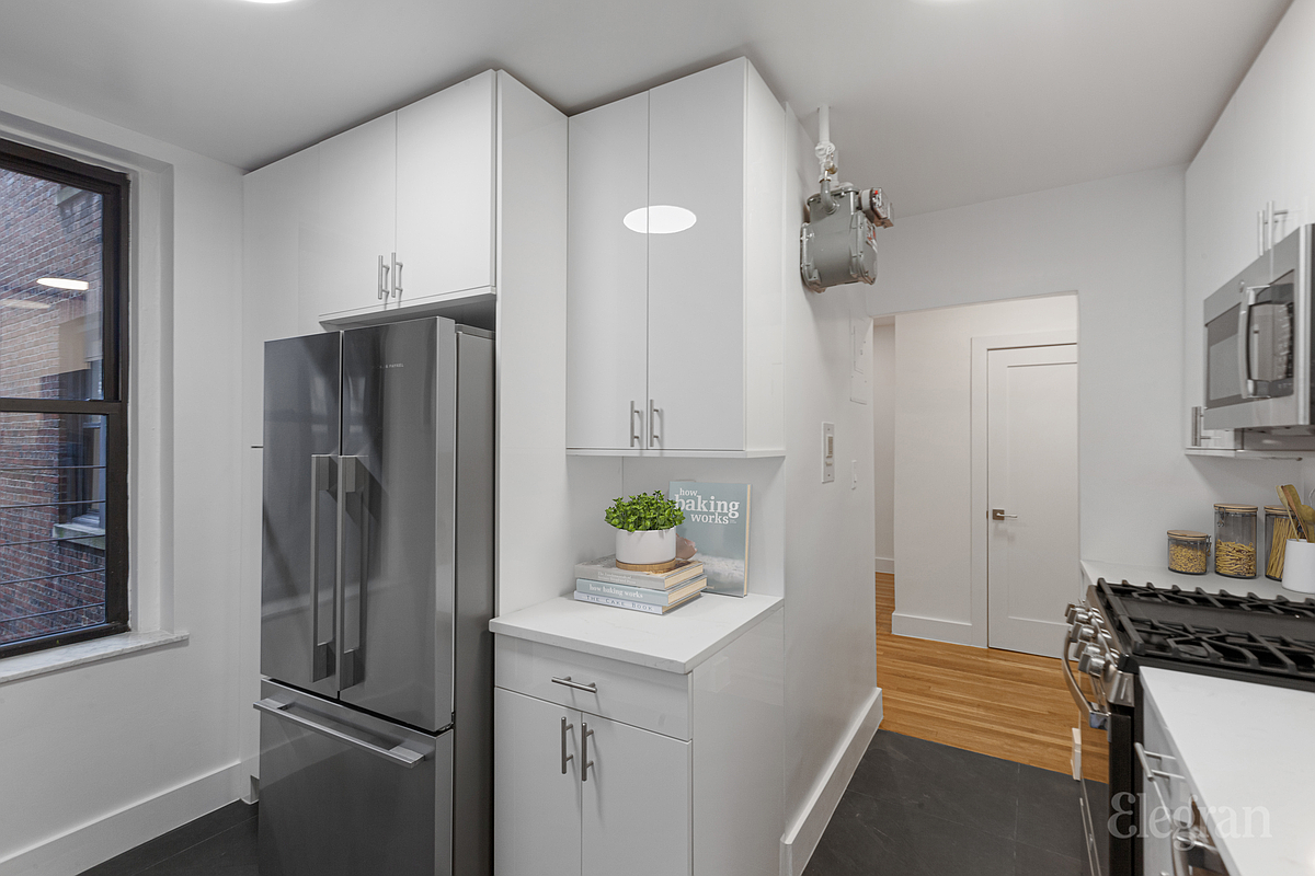 #1 photo, 332 E 84th Street, Upper East Side , NY 10028