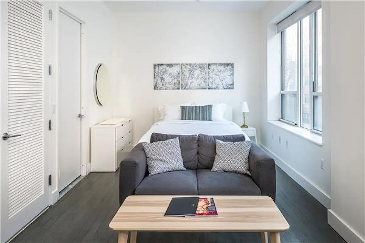 #3 photo, New York City, マンハッタン Hells Kitchen , NY 10019