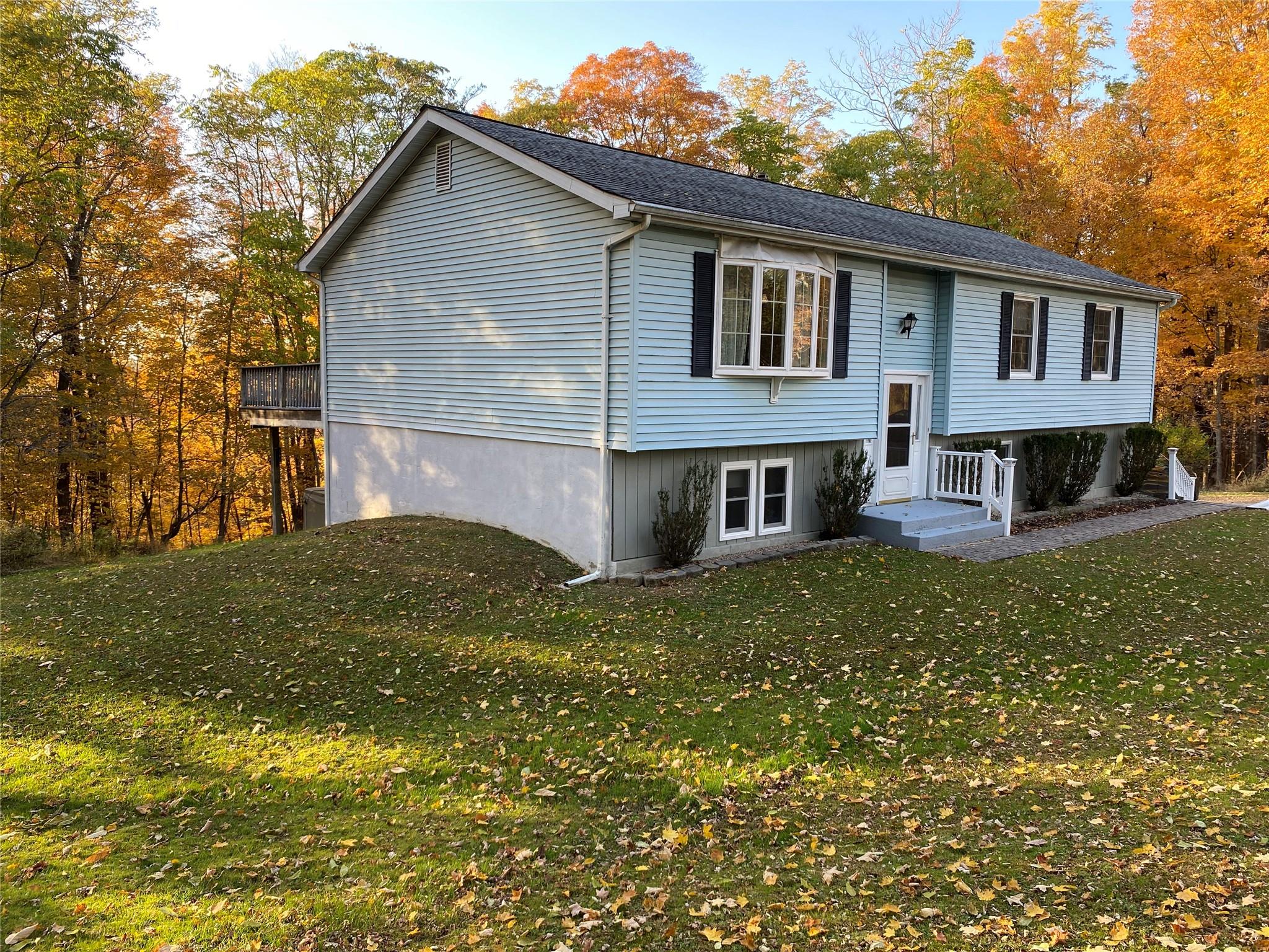 #4 photo, 22 Beacham Road, Rhinebeck , NY 12572