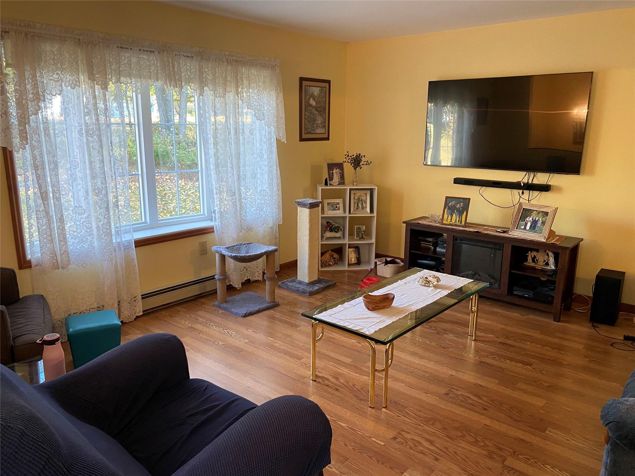 #5 photo, 22 Beacham Road, Rhinebeck , NY 12572