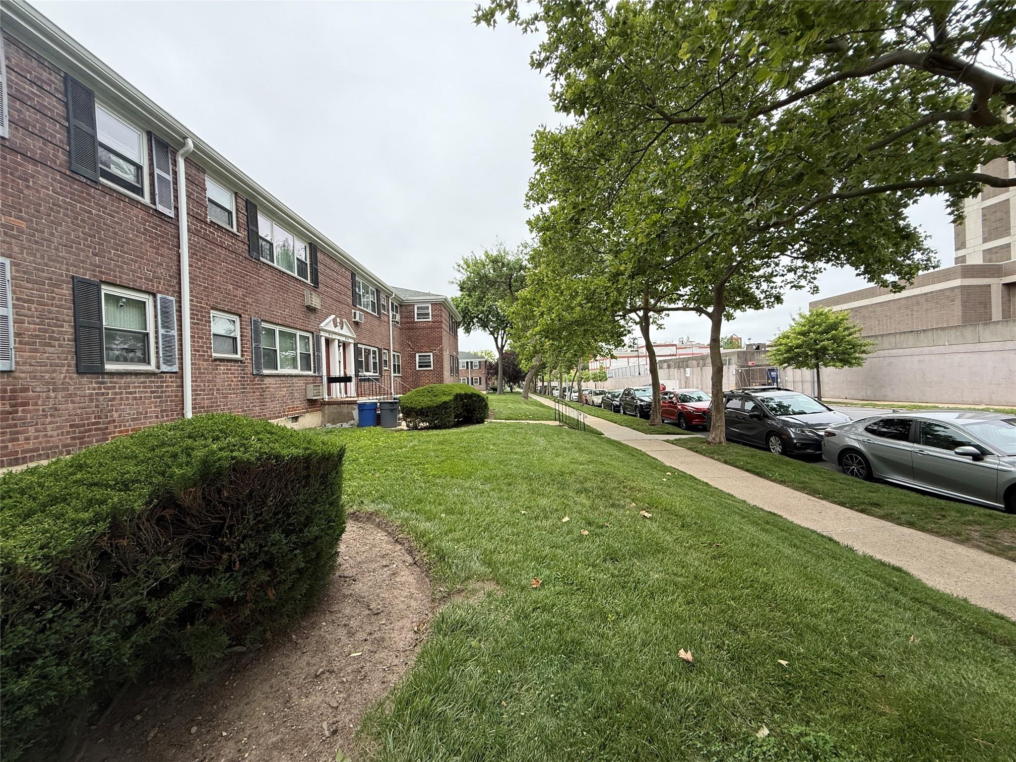 #2 photo, 152-56 Melbourne Avenue, 法拉盛 Flushing , NY 11367